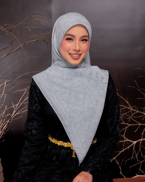 WEBSITE_MELODY_NEIRA-1