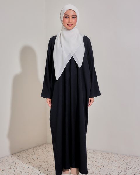 WEBSITE_ZENDAYA_HAZE-1