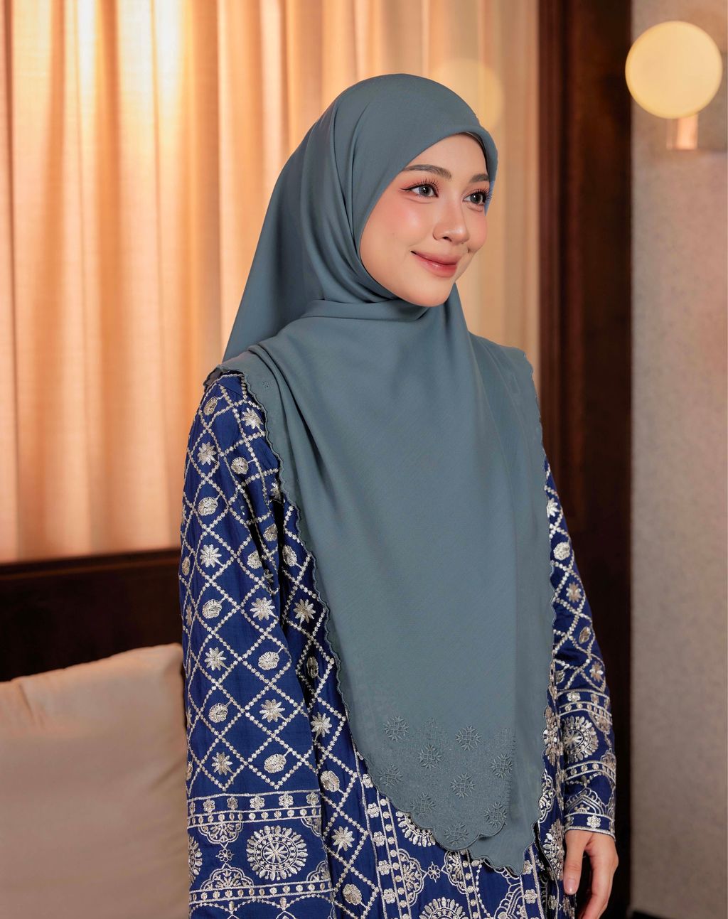tudung-bawal-labuh-maejestica-blue-gray2
