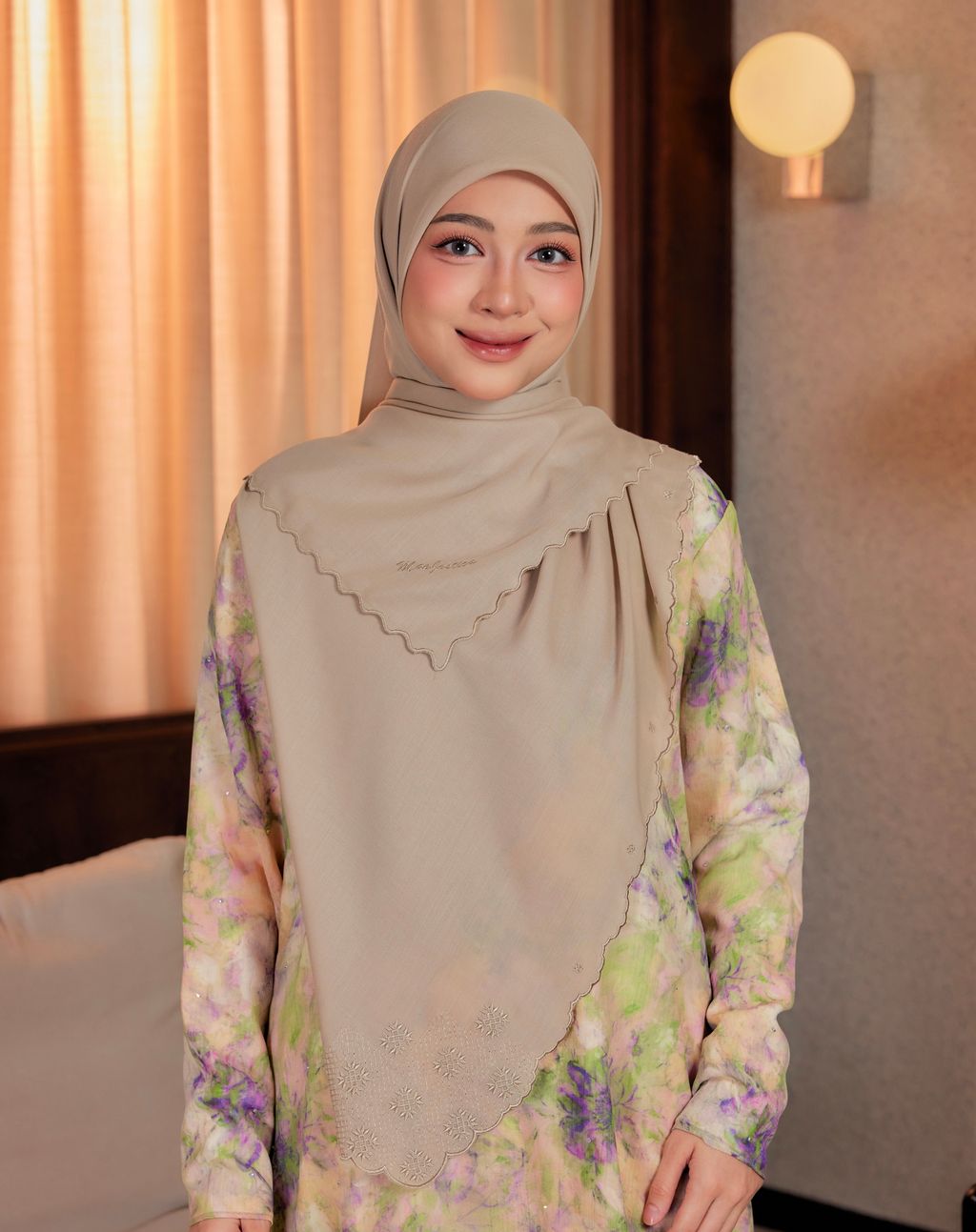 tudung-bawal-labuh-maejestica-khaki