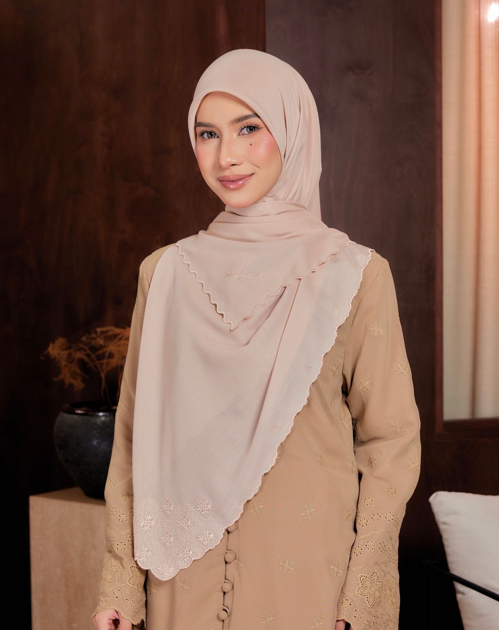 tudung-bawal-labuh-maejestica-nude-sand