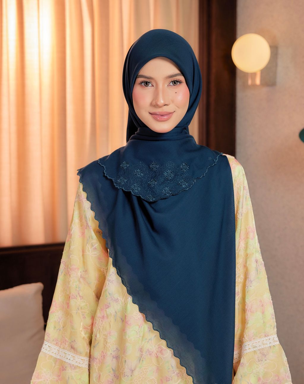 tudung-bawal-labuh-maejestica-peacock-green