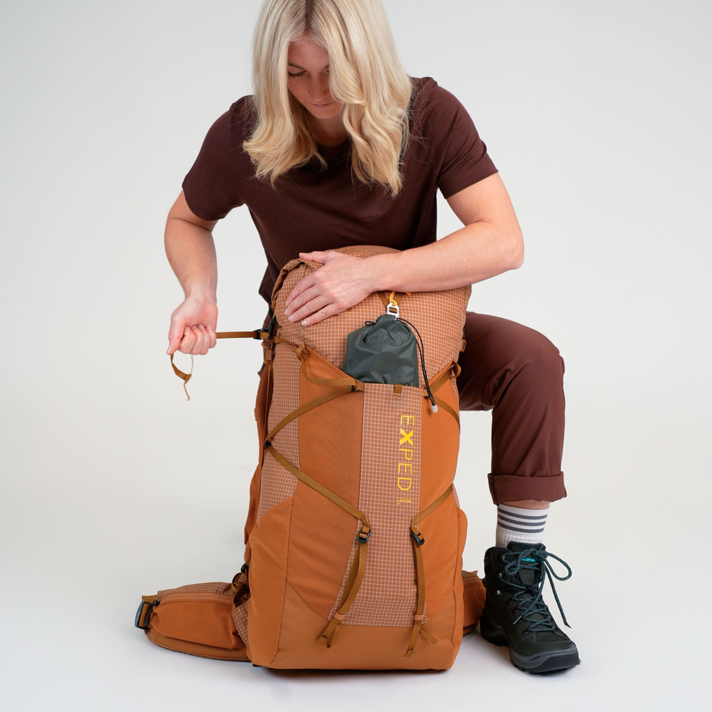 LIGHTNING 60L SM 輕量登山背包-6