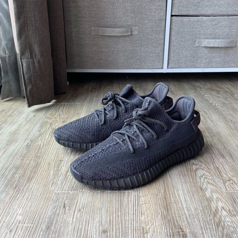 yeezy noir 350