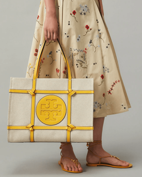 2021-06-1418_50_13-EllaCanvasQuadrantKnotToteBag_Women_sHandbags_ToteBags_ToryBurch_720x.png