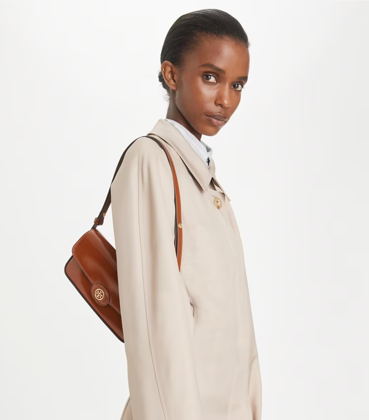 Tory Burch designer shoulder bags Robinson Spazzolato Rectangular Shoulder Bag in DARK SIENNA accessory on model