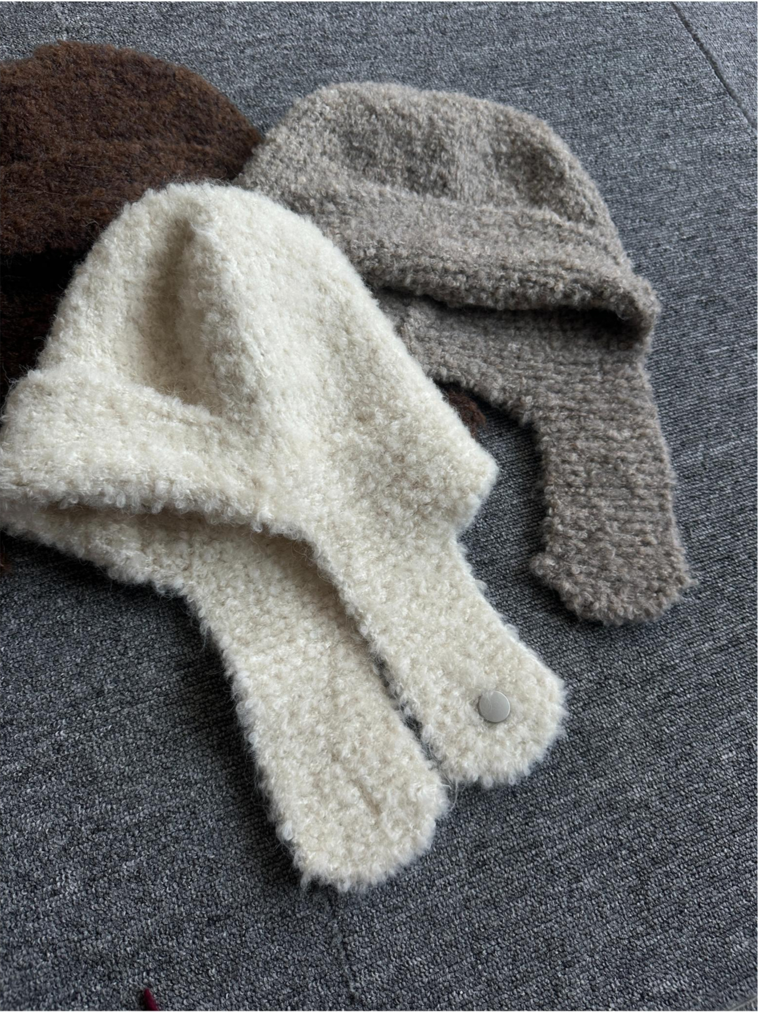 22_2_1547x12530_4_1547x2067