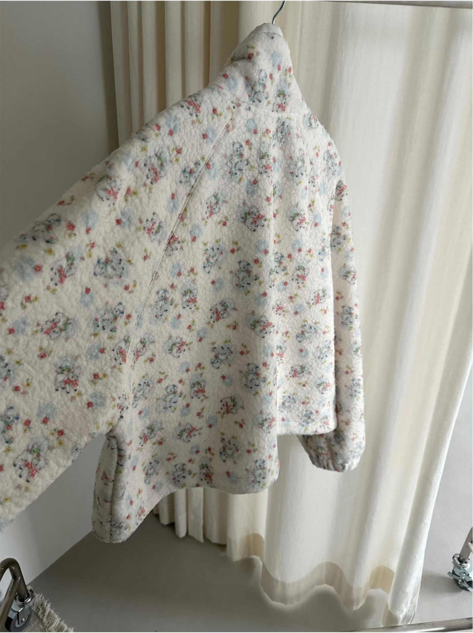 1_2_1547x12530_3_1547x2067