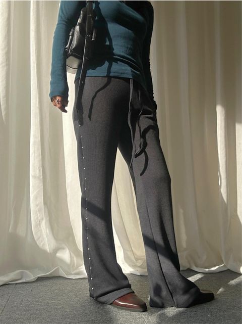 10_1_1547x12530_3_1547x2067