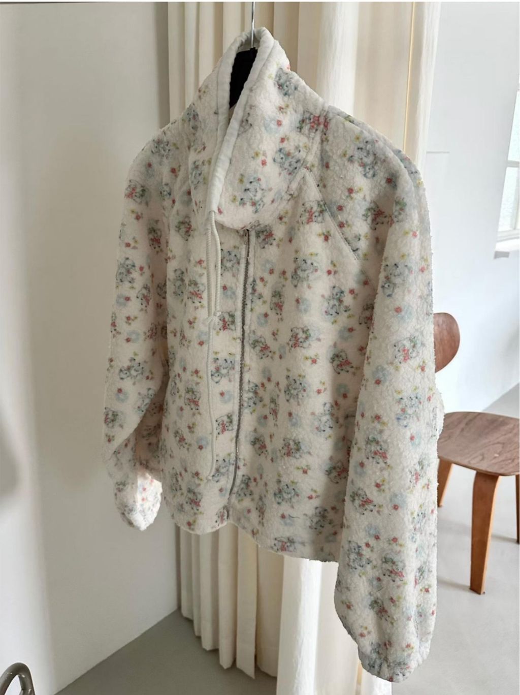 1_2_1547x12530_6_1547x2067