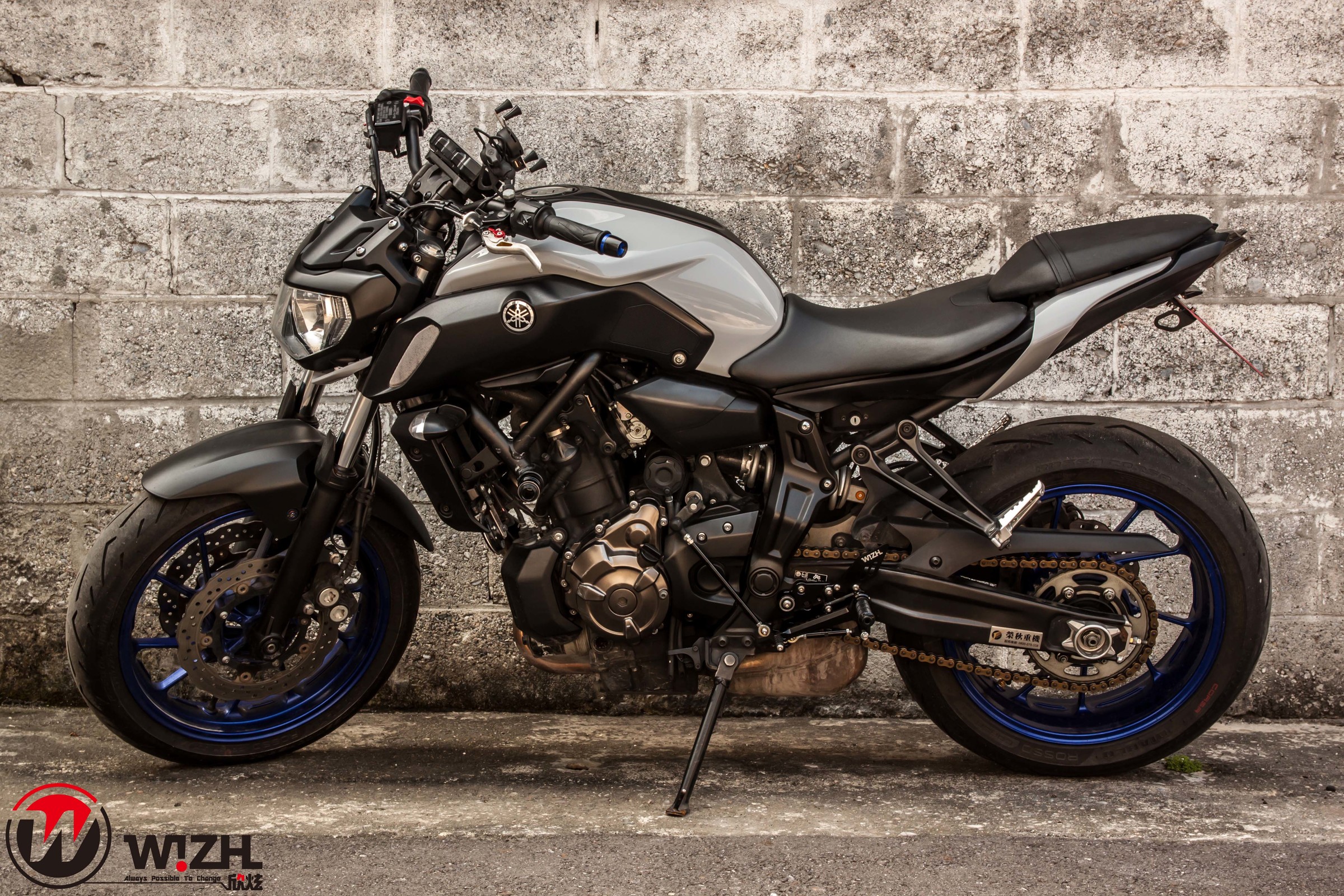 MT07 / XSR700 – ENLiNT W!ZH MT07 / XSR700 – ENLiNT W!ZH