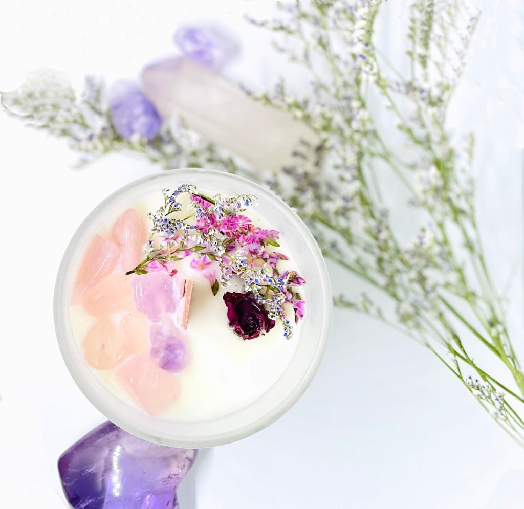 rose quartz and amethyst candle5.jpg