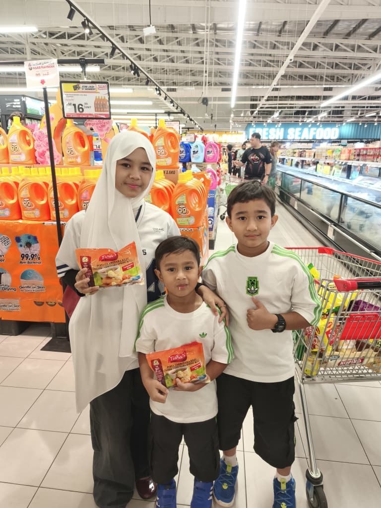 Tisha's Food Roadshow Customer Engagement