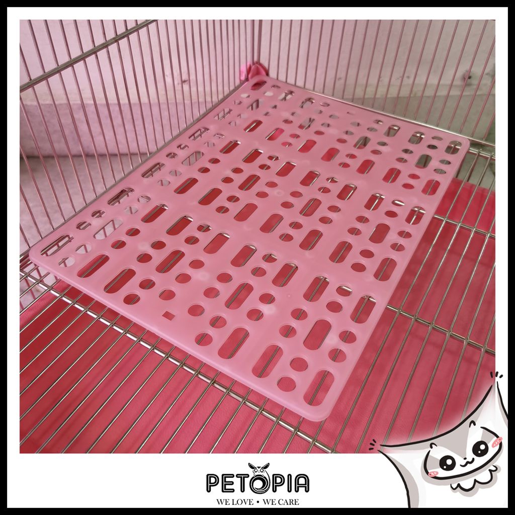 Cage Plastic Mat 2.jpg
