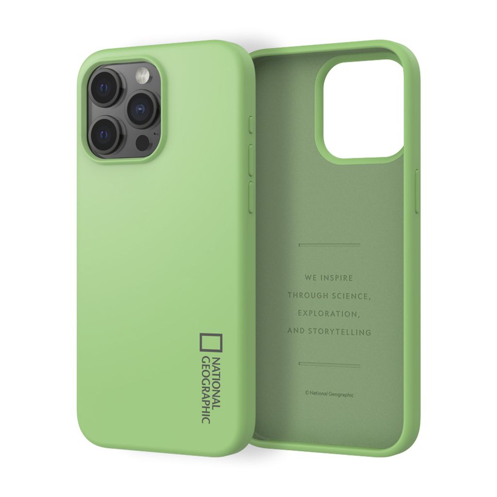 iPhone 15 Pro Max_Silicone_Side Perspective(Green)