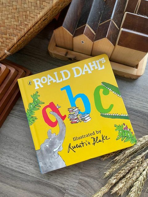 Roald Dahls ABC.jpeg
