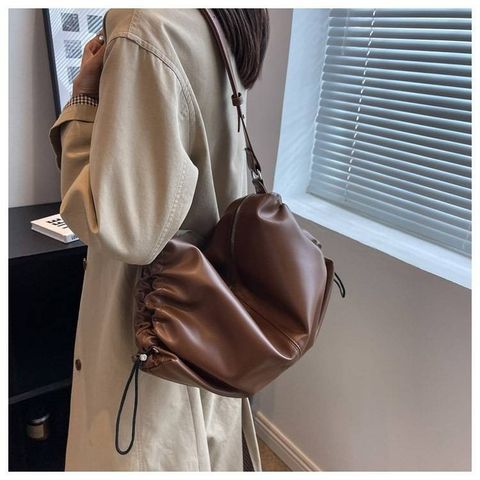 tw-11134207-7r992-lom9r2xk67lmb5