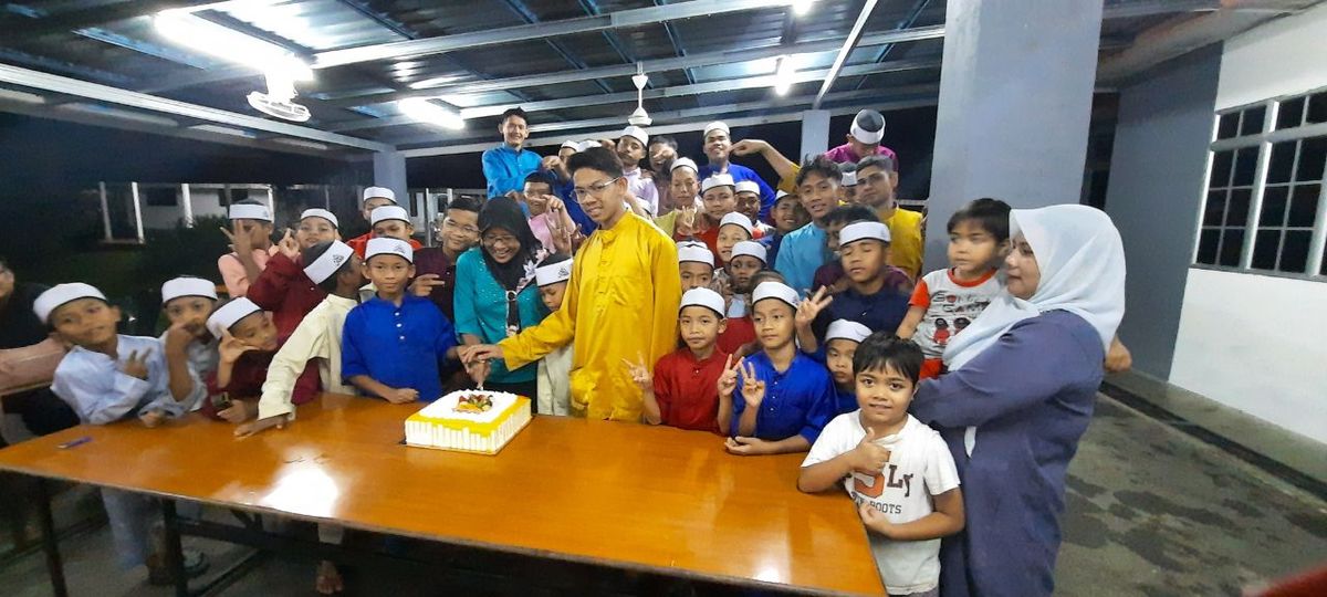 MAJLIS DOA SELAMAT & SAMBUTAN HARI LAHIR MAK ANI SERTA ANAK-ANAK DAHIKMAH (10 DISEMBER 2022)