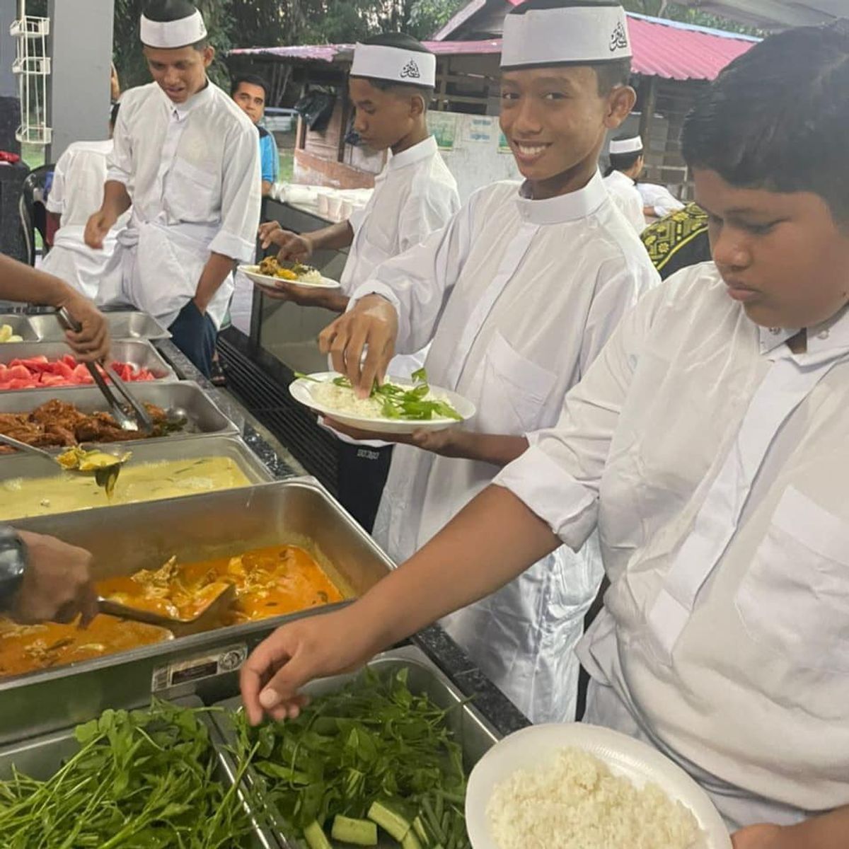 TERIMA KASIH KEPADA PARA PENYUMBANG