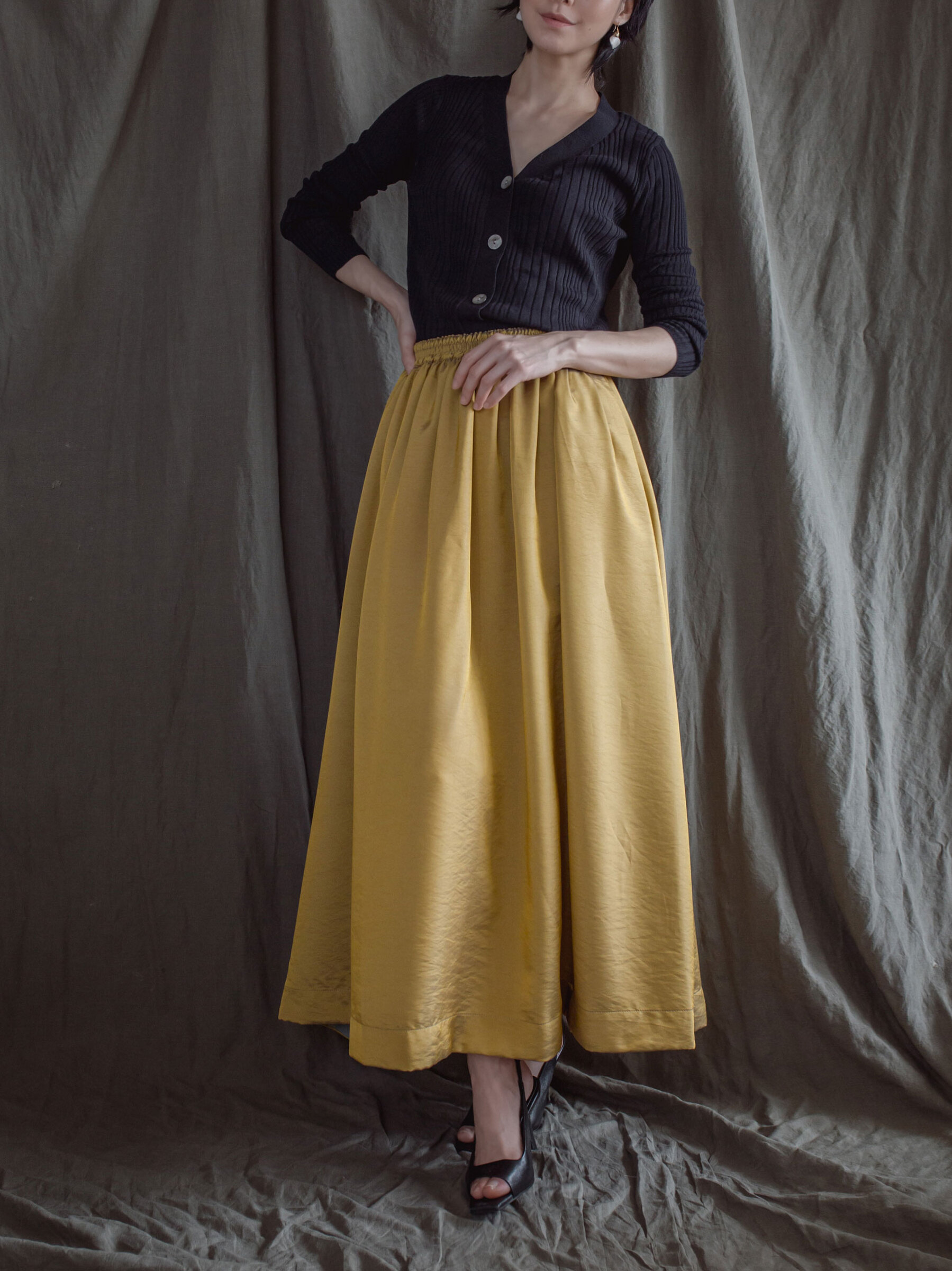 DOUX-ARCHIVES-W-230412-03