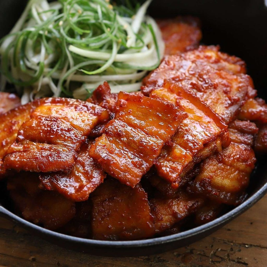 Korean Spicy Pork BBQ 300g Kimchi Ajumma