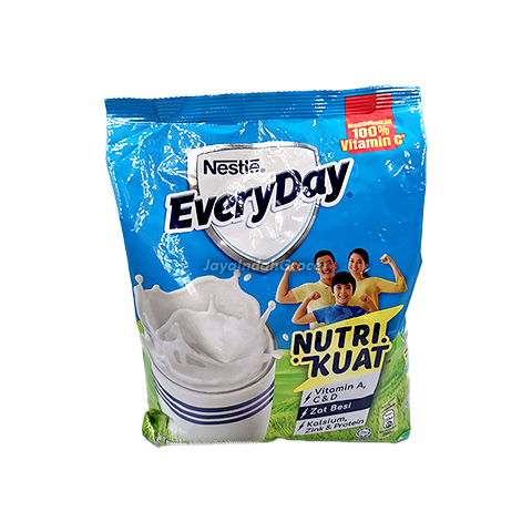 Nestle Everyday Milk Powder 900g