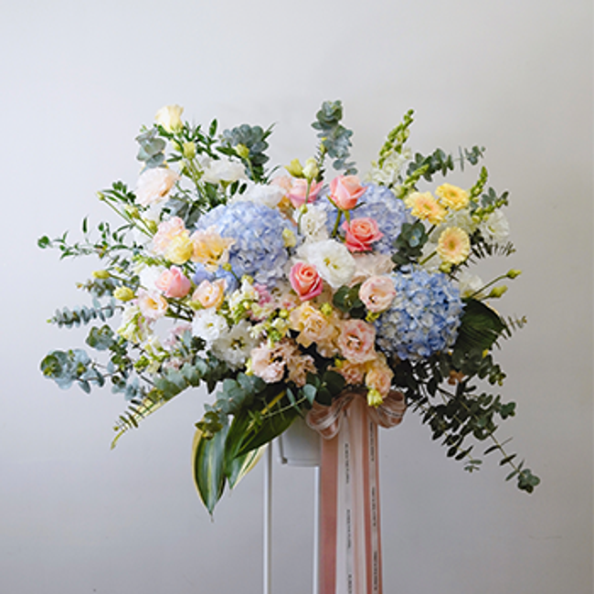 一花一草 | 花藝植藝工作室 | 服務項目 | JUST FOR YOU - 鮮花 | 開幕升遷喬遷花禮