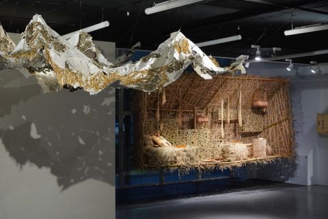 7A9B9EDA-274F-4FFA-91B0-E671A8362B21