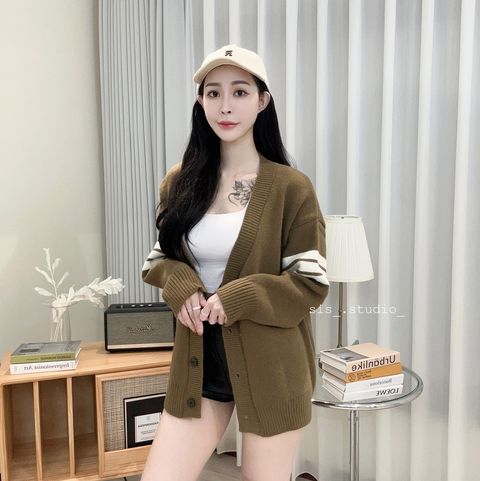 F76918CD-CEE6-478E-963C-3B8A25105619