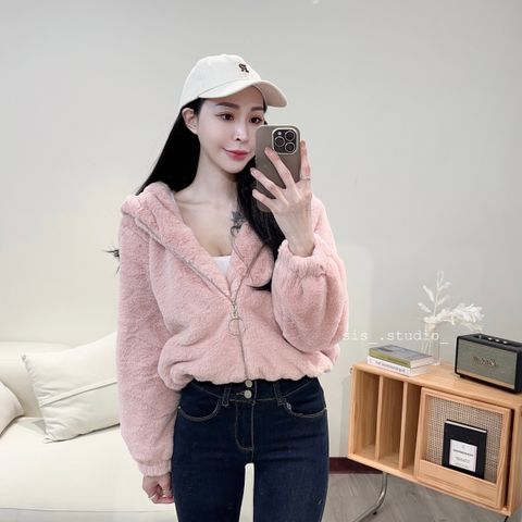 886605AF-A0C9-482C-BA07-98B7B3B9447C