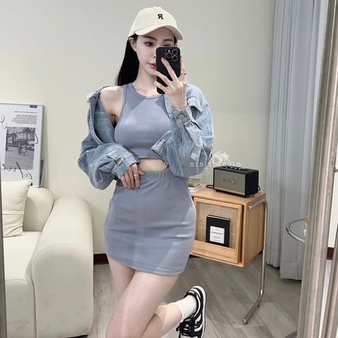 1C1AC3ED-26B2-4483-9C09-37EA1B68A8CA