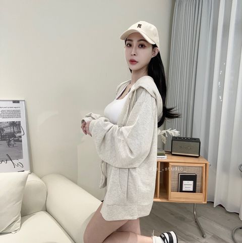 660ACE3F-8016-4C04-BFC0-F0BB8222376D