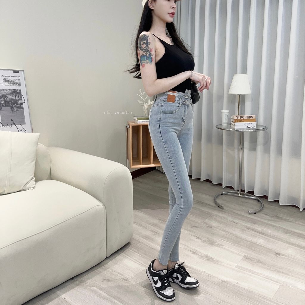 EC0A4E32-3BF5-4791-94D0-57AB22379FA4
