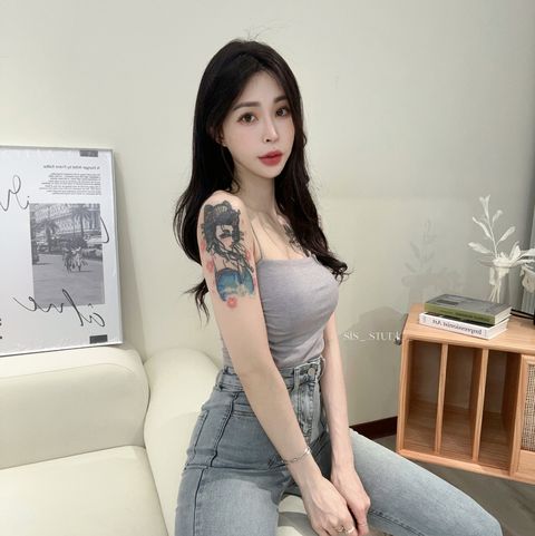 B11EAF88-5795-4FAD-8344-F6B00869ABDF