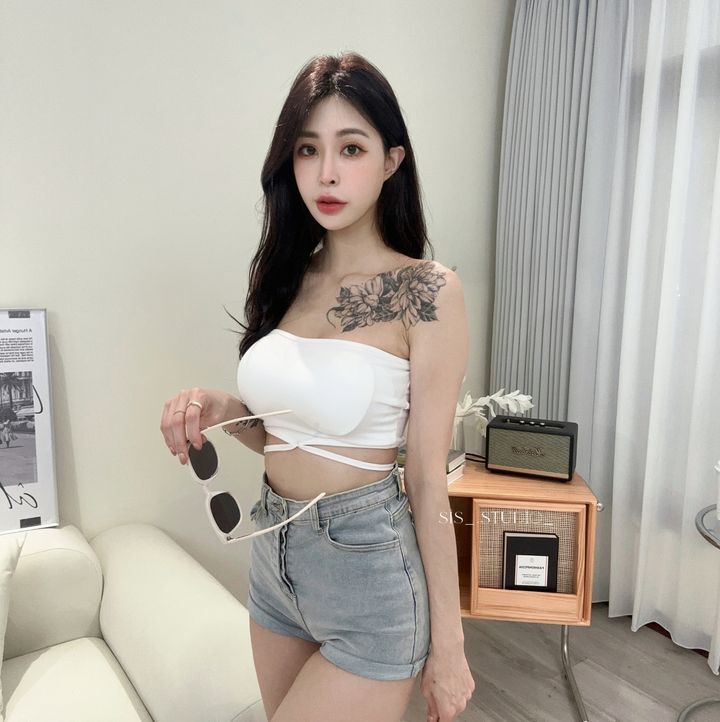 4EA80413-4D9D-4BE7-A825-7F77FDC5FDE1
