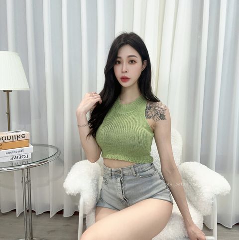 3C6C3F4D-22A8-4884-8642-DD696513E06A