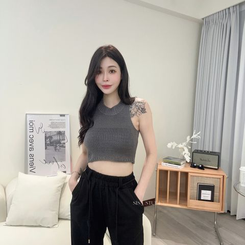 F2752638-4825-4DA0-B980-85F958A60986