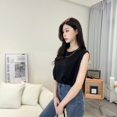 AD97491B-BDD7-42F4-8D43-5E23EB4E6521