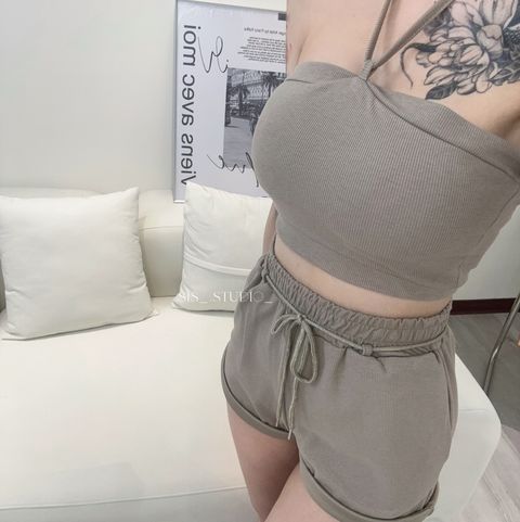 3FED49C7-7F04-4AD4-AF6B-CEED15655607