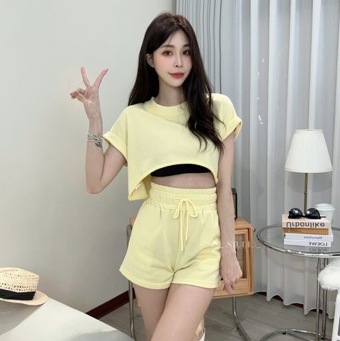 E51D6E77-AA94-4A8A-B64F-D9D3746F6FD2