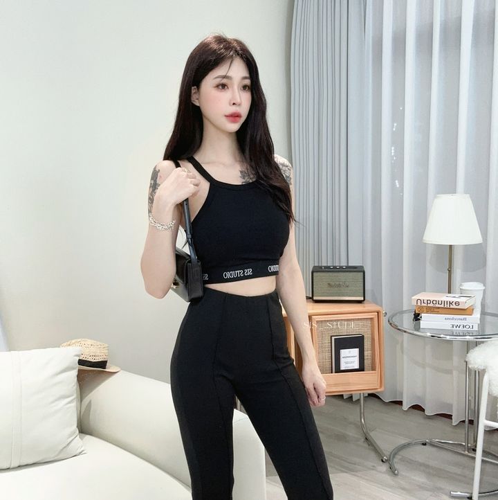 F5F394BB-BA0A-42E0-B91C-13E4068C1276