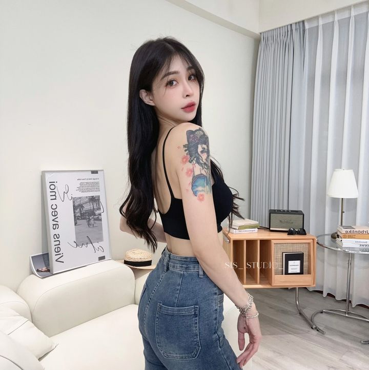 545653D8-625B-4D34-A1D8-32A5CF1FB1C9