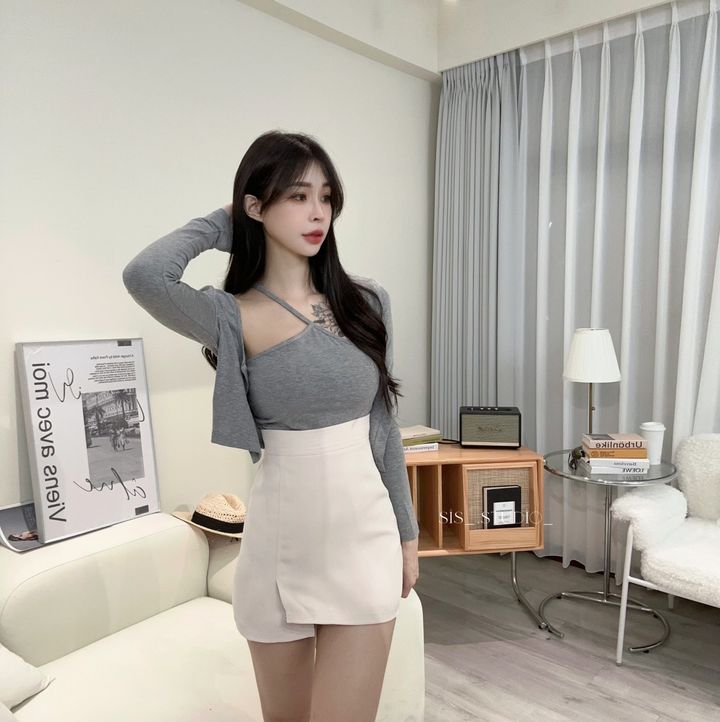 ED8AE217-05F2-4C3B-B932-4D44EC393803