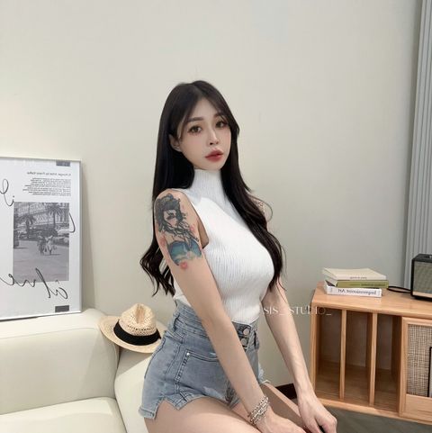 81BD2207-5158-4256-95F7-3F1EF50AC9F4