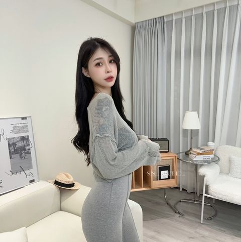 68010888-522C-4C46-A6D8-6A7E1A66D3A3