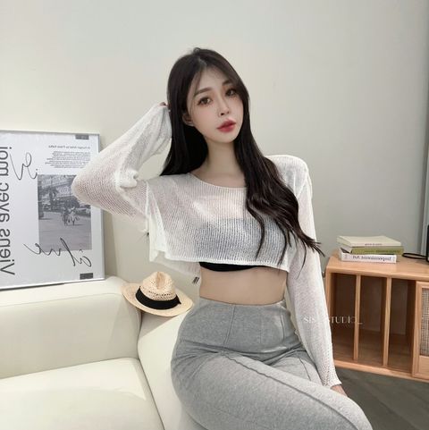 1FF59C72-26F3-45A4-BB8E-F63F3C5DCDBB