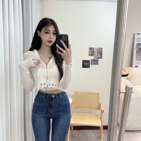 765BF674-20C8-4D04-BEB0-568D1E11320C