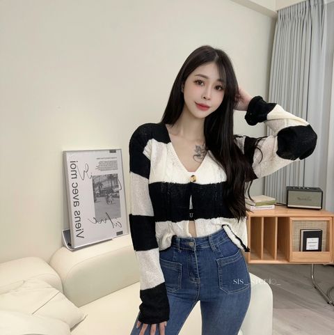 5D133037-4BBB-4F48-9225-1B2C65BD7E9F