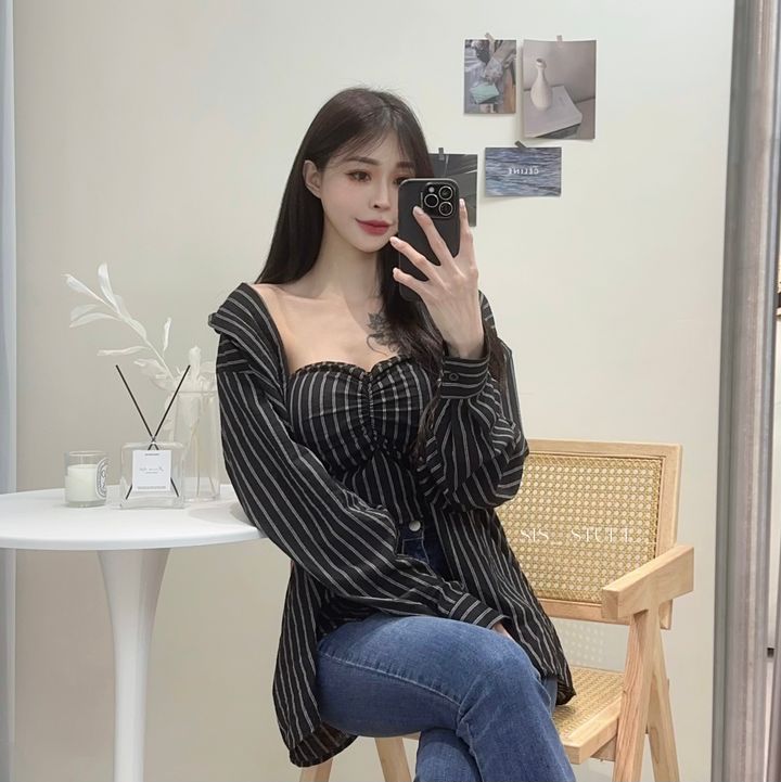 E8E82860-9EF3-4D8E-A701-E52873A40E2A