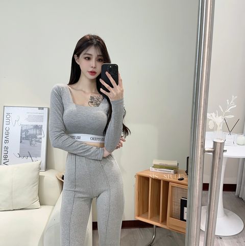 D357C8F7-F2B0-4273-9CAB-734E2C358E6D